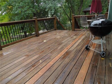 13807 W 76th Cir, Shawnee, KS 66216 - photo 2