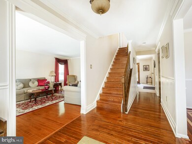 307 Hidden Spring Ln, Langhorne, PA 19047 - photo 5