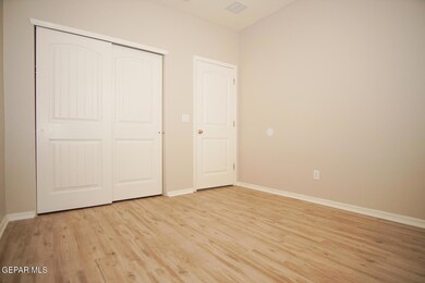 548 Sunset Valley Ave, Socorro, TX 79927 - photo 5