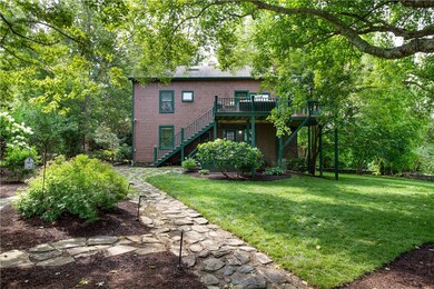 55 Summerfield Ln, Middletown, RI 02842 - photo 2