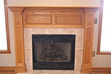 4112 N Rosewood Dr, Bloomington, IN 47404 - photo 7