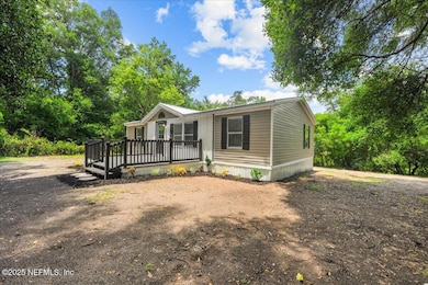 146 Crosby Rd, Florahome, FL 32140 - photo 2