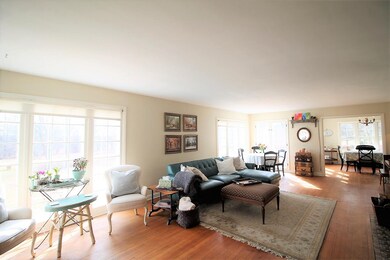 N55W25519 Richmond Rd, Sussex, WI 53089 - photo 5