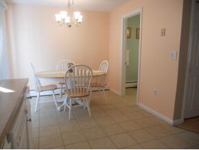 9 Valley West Way, Manchester, NH 03102 - photo 3