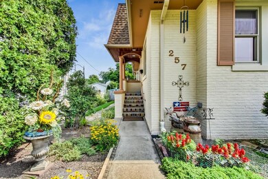 257 N Elm Ave, Elmhurst, IL 60126 - photo 3