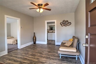 35 Douglas Place unit lot 3, Asheville, NC 28803 - photo 5