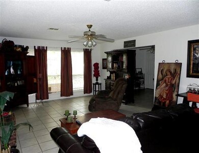 Den/Family/Great Room.