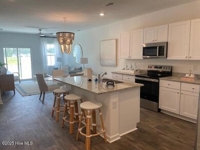 1 Kitchen Breakfast and Family room