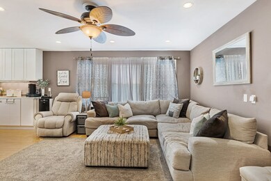 87 Alpine Place unit 87, Franklin, MA 02038 - photo 7