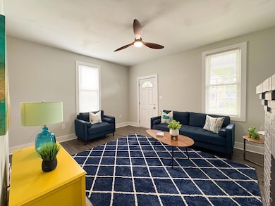 4715 Wilmer Ct, Cincinnati, OH 45226 - photo 4