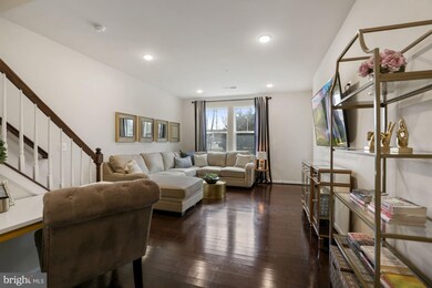 24676 Cable Mill Terrace, Stone Ridge, VA 20105 - photo 4