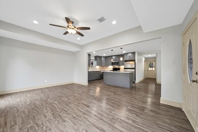 5915 Grace Ln, Houston, TX 77021 - photo 3