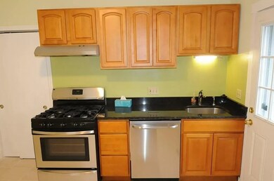 332 Elliot St unit 2, Newton Upper Falls, MA 02464 - photo 2