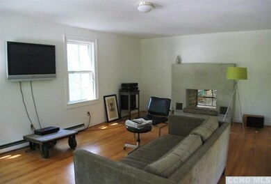 125 Broadway, Tivoli, NY 12583 - photo 3