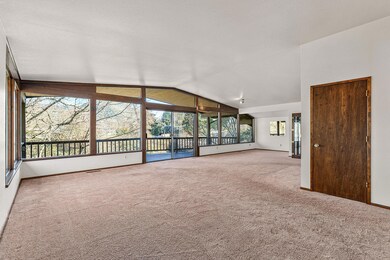 299FoothillBlvd-005