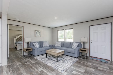 306 Parsons Ln, Harrodsburg, KY 40330 - photo 4