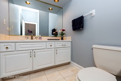 3 Pebble Beach Ct, Lake In the Hills, IL 60156 - photo 3