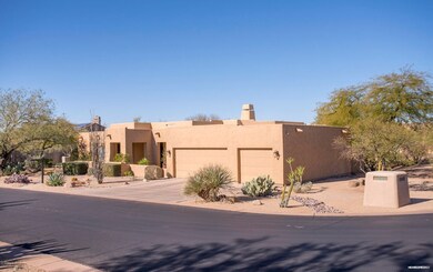 Gated Sonoran Vista
