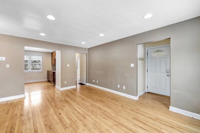 1481 Boyd St, Green Bay, WI 54301 - photo 6