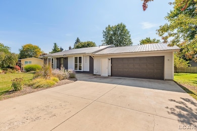 9410 Newburg Ct, Tecumseh, MI 49286 - photo 3