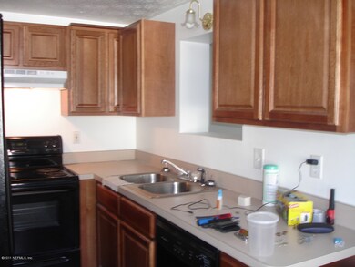 8916 India Ave, Jacksonville, FL 32211 - photo 4