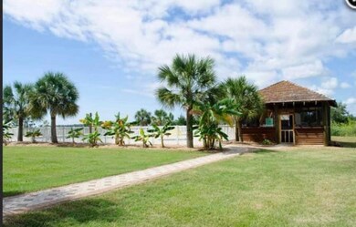 327 E Pass Landing, Carrabelle, FL 32322 - photo 4