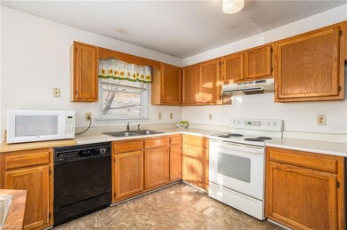 Eat-in kitchen.