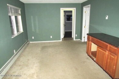 111-158438 Living Room (2)