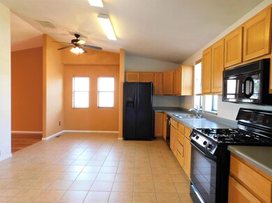 5810 Hogan Ave, Farmington, NM 87402 - photo 4