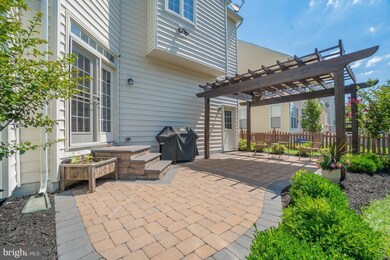 40413 Milford Dr, Broadlands, VA 20148 - photo 4