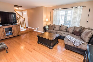 Living Room4