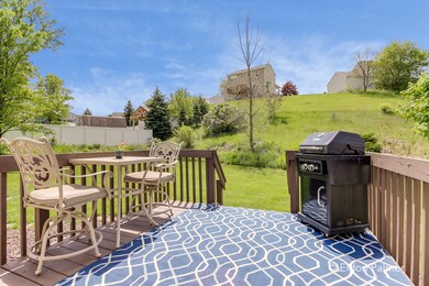 008_Backyard Deck