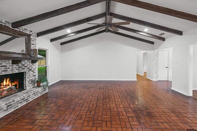 4001 4001 Cloverdale Dr, Tyler, TX 75701 - photo 6