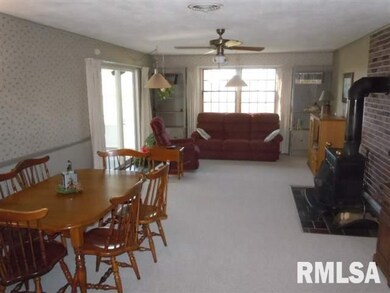 25 Tulip Dr, Lincoln, IL 62656 - photo 6