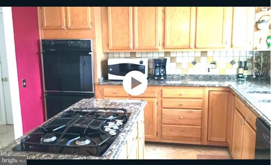 unlisted-address, Fort Washington, MD 20744 - photo 6