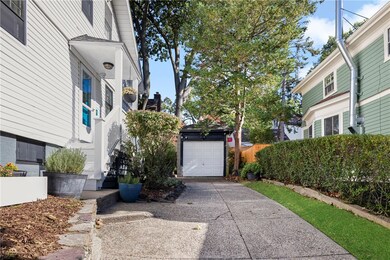 34 Blodgett Ave, Pawtucket, RI 02860 - photo 7