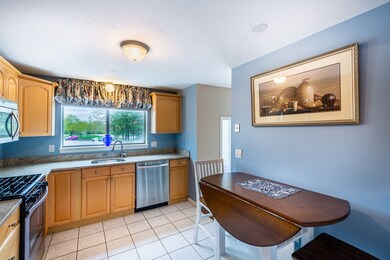 85 Gaslight Ln unit 85, North Easton, MA 02356 - photo 6