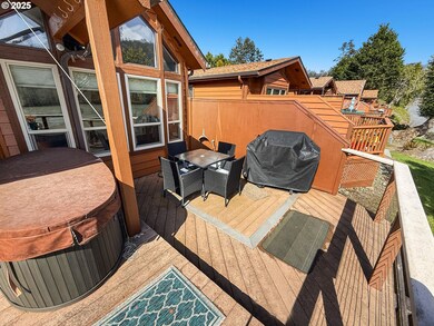 97748 N Bank Chetco River Rd unit 26, Brookings, OR 97415 - photo 6