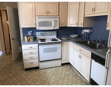 15 Cowden St, Worcester, MA 01603 - photo 2