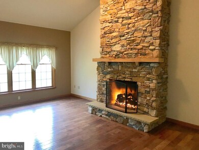 108 Berger Ln, Hamburg, PA 19526 - photo 6