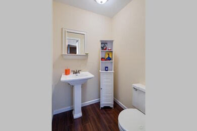 1591lafayette_halfbath01-copy