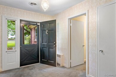 302 Sleepy Hollow Rd, Henrico, VA 23229 - photo 4