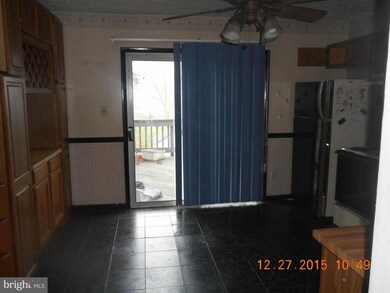 832 Olive Branch Ct, Edgewood, MD 21040 - photo 5