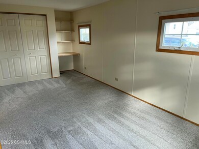 205 Walnut St, Lewisburg, PA 17837 - photo 6