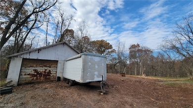 641 Warren Chapel Rd, Fleming, OH 45729 - photo 3