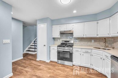 54 Dogwood Ct unit 112, Jamesburg, NJ 08831 - photo 6