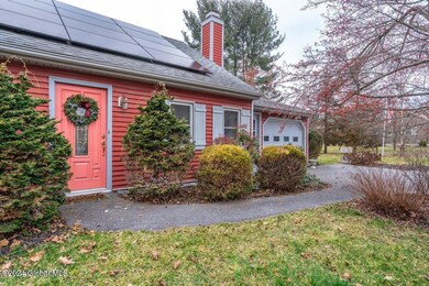 209 Parkland Ave, Schenectady, NY 12302 - photo 4