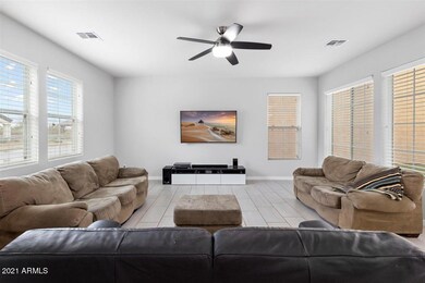 03-Family Room