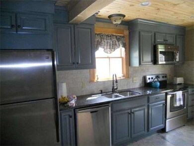 22 Staples Ln, Blackstone, MA 01504 - photo 2