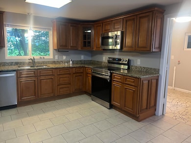 132 Hogan Rd, Rossville, GA 30741 - photo 4